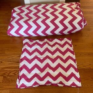 Duvet cover- 2 euro shams included